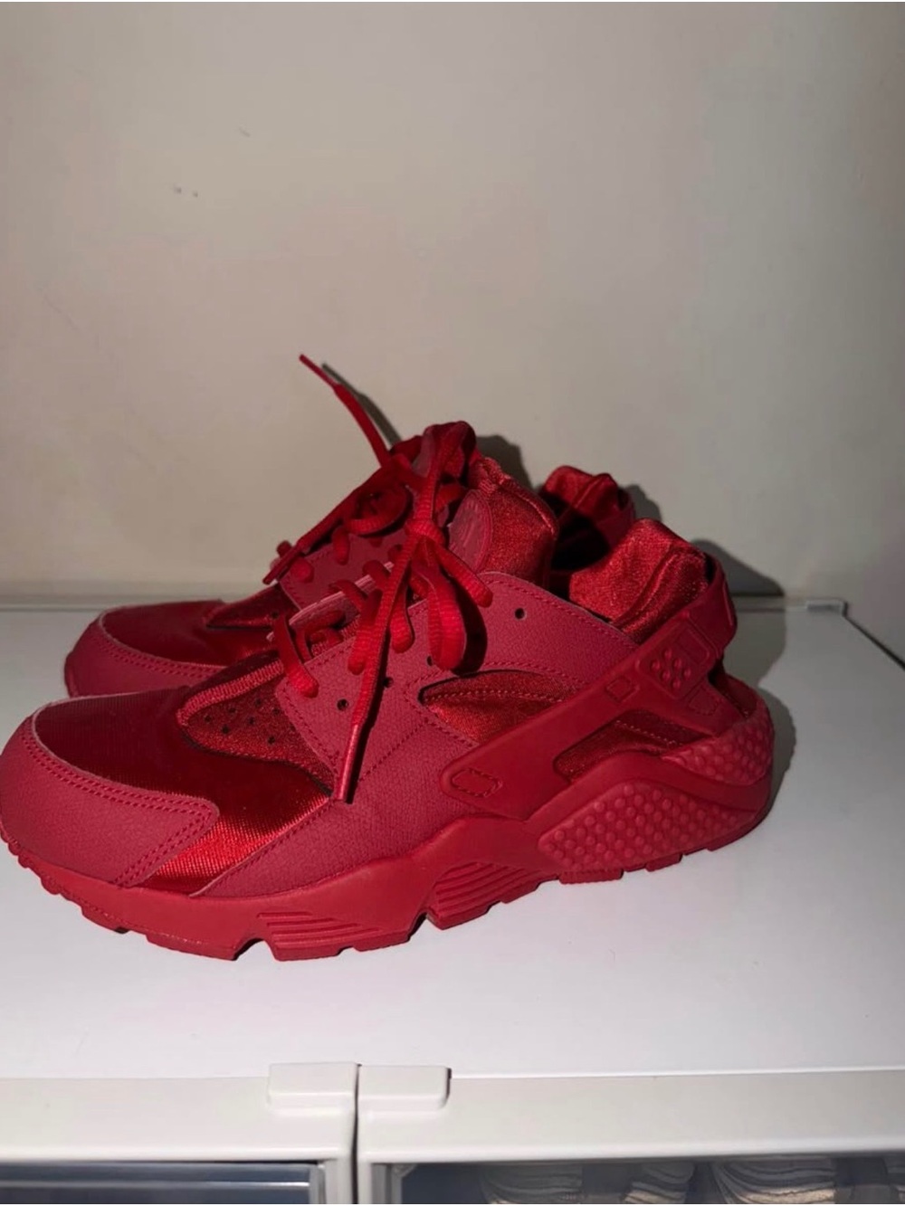 Red Nike Huarache